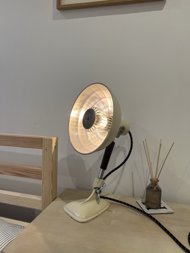 Refurbished pifco heat lamp - heat,